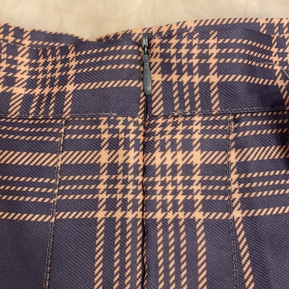 Mini skirt - Picture 3 of 6